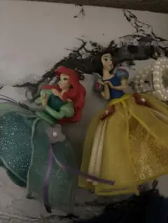 アリエルと白雪姫 フィギュア