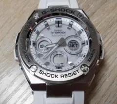 カシオ Gショック GST-W310-7AJF 電波ソーラー Gスチール 白