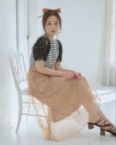 今期　フェルゥ　シャイニープリーツスカート