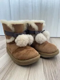 UGG キッズ アンクルブーツ 20cm 1017403K