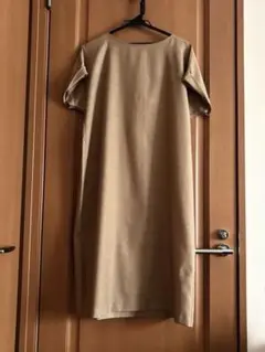 UNTITLED洗える 麻調 ストレッチ ワンピース 未使用