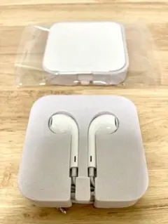 新品 Apple アップル純正 有線イヤホン 音量調整なし　ジャック　2個セット