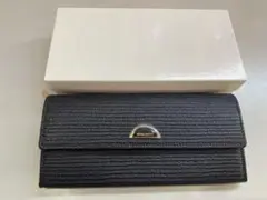 【未使用】NINA RICCI ニナリッチ　長財布　牛革　ブラック