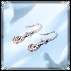 056P【51%OFF】フックピアス 揺れる ドロップ CZダイヤ K18PG
