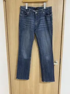 デニムパンツ