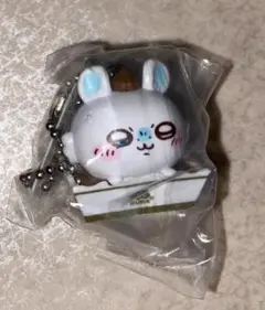 くら寿司 びっくらポン ちいかわ モモンガ フィギュア