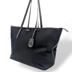 美品✨TUMI トートバッグ　エブリデイ　ブラック　ゴールド　キーリング付き
