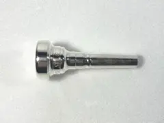 Item thumbnail for item 3e3c7dd4-3aa8-4de7-9941-e15d46588090
