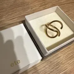 ete ビジューリングカフ