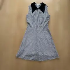 ノースリーブひざ丈ワンピース　ストライプ　レトロ