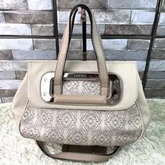 【美品】 ロエベ リピートアナグラム ハンドバッグ ベージュ オールレザー