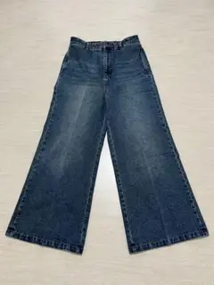 Item thumbnail for item aab1bf3c-c3f6-4ceb-9cb5-05aaeaabaf24