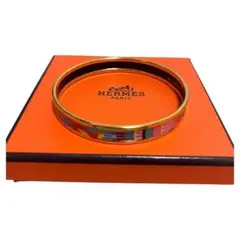 Item thumbnail for item efced769-c783-425f-b2f9-d3d08f26c11d