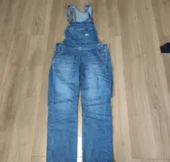 Item thumbnail for item a87239ac-5fe9-4195-91a9-5bda1b7e47b8