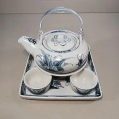 萬古焼 堀野証嗣 安南絞手蜻蛉図 写し茶碗 八幡窯 堀野証嗣 作 萬古焼 赤絵茶碗 of 茶の湯 墨東清友館