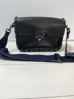 VALENTINO ブラック レザー ショルダーバッグ