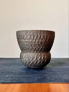 GOUJIN BOTANIZE 豪人窯 ボタナイズ 植木鉢 陶器③ GOUJIN BOTANIZE 豪人窯 ボタナイズ 植木鉢 陶器② - メルカリ