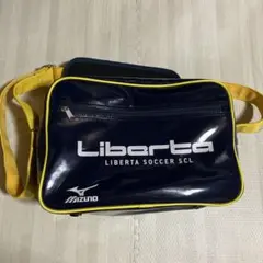 リベルタ ショルダーバッグ