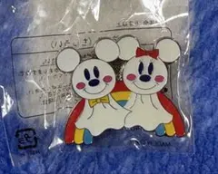 ディズニーミッキーミニーてるてる坊主ピンバッジ
