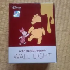 Disney くまのプーさん　人感センサー付きウォールライト