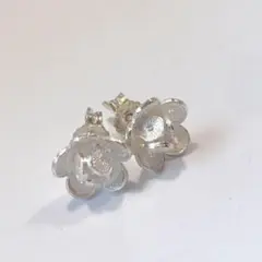 ピアス　シルバー　銀線細工　レディース　花　フラワー