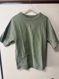 カーキ Tシャツ/Mサイズ/UNIQLO(ユニクロ)