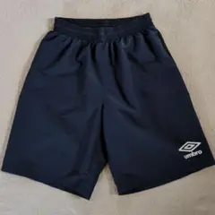 umbro ネイビー ハーフパンツ