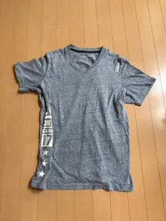 Reebok グレー Tシャツ L