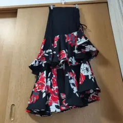 社交ダンス スカート 黒 赤 白 花柄 フリル