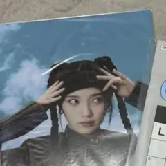 【未開封】IU ユエナキット　ポスター