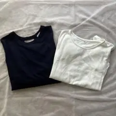 夏物最終価格❗️ネイビー＆ホワイト Tシャツカットソー2枚セットM紺色と白色2枚組