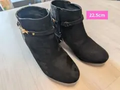 Item thumbnail for item 81cacd71-44af-4c83-aa33-c83b863d5c1f