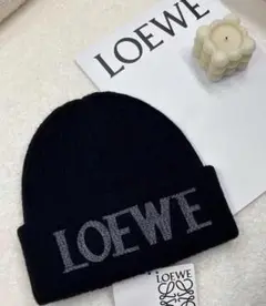 Item thumbnail for item 4651c9e3-ab3f-4e48-952b-7d675caad1f4