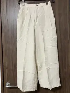 GU ジーユー　リネンブレンドワイドパンツ