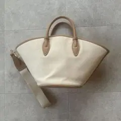 ZARA ザラアイボリー キャンバスバッグ　舟形