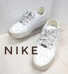ナイキ エアフォースワン セージロートリプルホワイト 厚底 AR5339-100