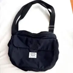 FITH 黒 ショルダーバッグ サコッシュ