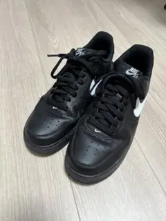 Nike Air Force 1 ブラックレザー スニーカー