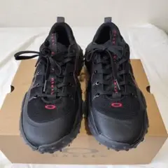 OAKLEY EDGE FLEX BLACKOUT 26cm