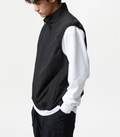 新品 UNIQLO ユニクロ ウィンドプルーフベスト ブラック Lサイズ