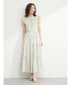 ELENCAREDUE ロングワンピース　小花柄　フリーサイズ ノースリーブ