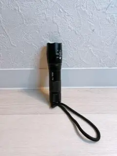 懐中電灯 LEDライト