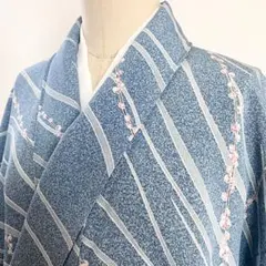 2m1340 着物 正絹 袷 青 白 ピンク 柄物 和装