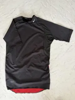 Nike アンダーシャツ 黒
