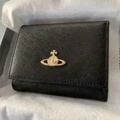 ✨新品未使用✨ ヴィヴィアンウエストウッド 3つ折り財布 黒 ガマ口 金オーブ