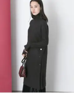 美品 バイマレーネビルガー サイドスリット ニット ワンピース 51,700円