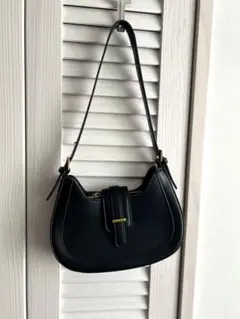 ブラック ショルダーバッグ 合成皮革