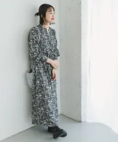 ギャザーピンタックワンピース アイテムズ アーバンリサーチ