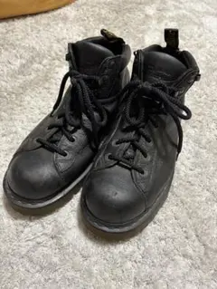 Item thumbnail for item ebff0f33-1f57-4914-9c59-af11fd02b243