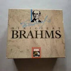 DIRIGIERT BRAHMS